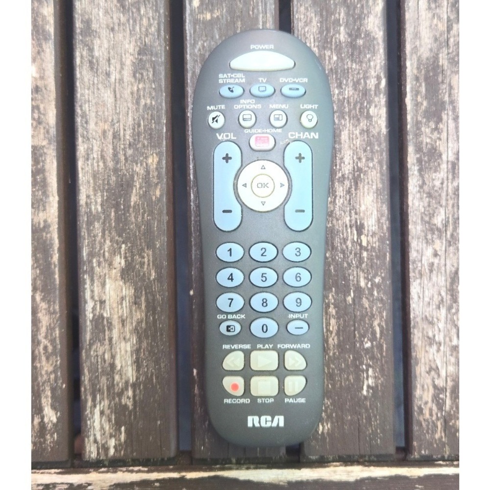 RCA RCRBB04GR 4-Device Universal Remote Control - Gray Big Button with Backlight